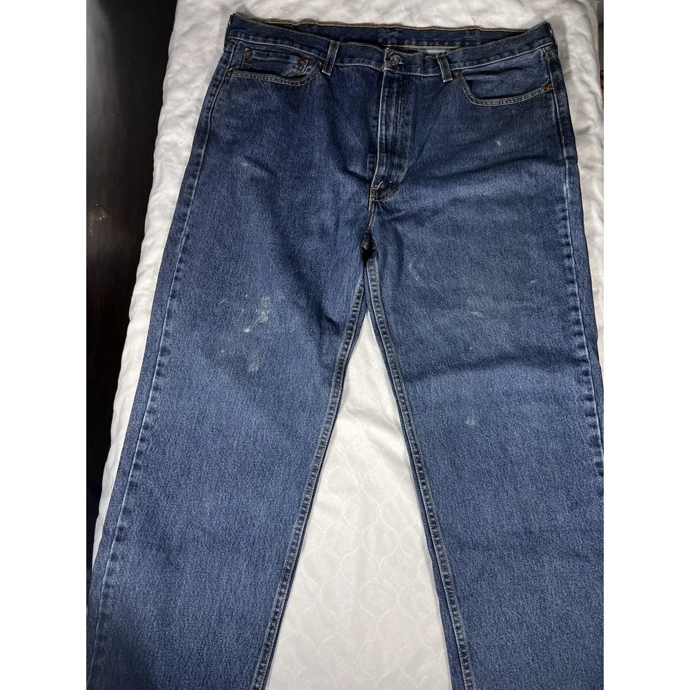 Men's Levi's 550 Blue Jeans Size 40W 30L With Imperfections